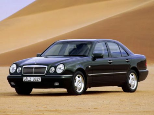 Mercedes-Benz E-Class (W210) Седан 05.1995 - 07.1999