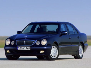 Mercedes-Benz E-Class (W210) Седан 07.1999 - 03.2002