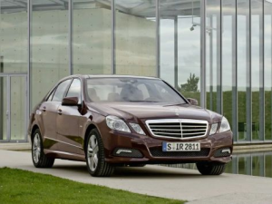 Mercedes-Benz E-Class (W212) Седан 01.2009 - 04.2013