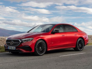 Mercedes-Benz E-Class (W214) Седан, Гибрид 04.2023 -  н.в.