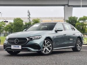 Mercedes-Benz E-Class (V214) Седан, Гибрид 04.2023 -  н.в.