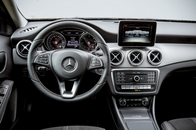MERCEDES-BENZ GLA GLA 1 поколение, рестайлинг Джип/SUV 5 дв., 156.902, 156.903, 156.905, 156.908, 156.912, 156.942, 156.943, 156.944, 156.946, 156.947, 156.952