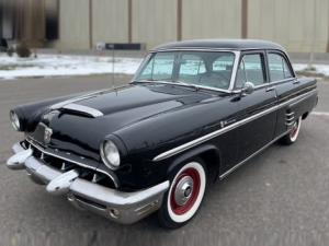 Mercury Monterey Седан 12.1952 - 12.1953
