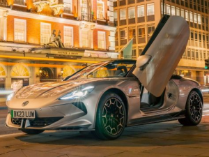MG Cyberster Открытый кузов 08.2023 -  н.в.