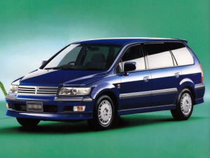Mitsubishi Chariot Grandis Минивэн 10.1997 - 06.2000