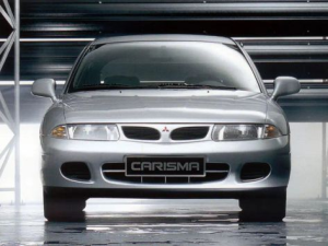 Mitsubishi Carisma Лифтбек 10.1995 - 10.1999