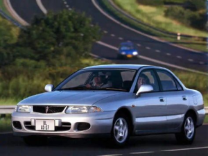 Mitsubishi Carisma Седан 10.1996 - 09.1997