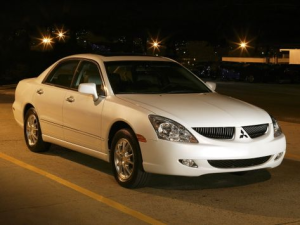 Mitsubishi Diamante (F30, F40) Седан 11.2004 - 11.2005