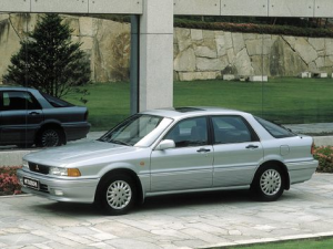 Mitsubishi Galant Лифтбек 10.1989 - 07.1992