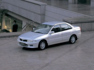 Mitsubishi Lancer (CK, CM) Седан 09.1997 - 05.2000