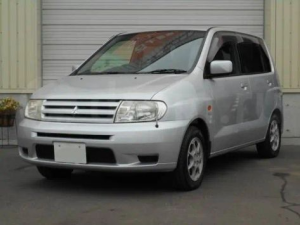 Mitsubishi Mirage Dingo Хэтчбек 5 дв. 02.2001 - 08.2002