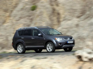 Mitsubishi Outlander (CW0W) Джип/SUV 5 дв. 01.2007 - 03.2010