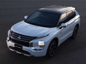 Mitsubishi Outlander (GN0W) Джип/SUV 5 дв., Гибрид 10.2021 - 09.2024