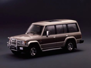 Mitsubishi Pajero (L040) Джип/SUV 5 дв. 10.1981 - 12.1990