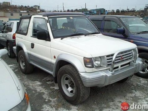 Mitsubishi Pajero (V20) Джип/SUV 3 дв. 01.1991 - 04.1997