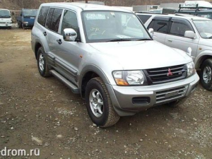 Mitsubishi Pajero (V70) Джип/SUV 5 дв. 09.1999 - 08.2002