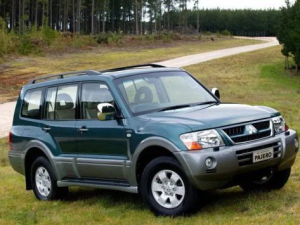 Mitsubishi Pajero (V70) Джип/SUV 5 дв. 09.2002 - 09.2006