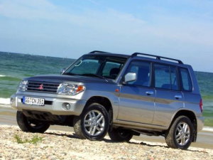 Mitsubishi Pajero Pinin Джип/SUV 5 дв. 09.2000 - 08.2005