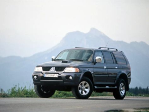 Mitsubishi Pajero Sport Джип/SUV 5 дв. 09.2004 - 08.2008