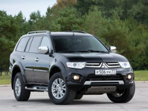 Mitsubishi Pajero Sport Джип/SUV 5 дв. 09.2013 - 01.2017
