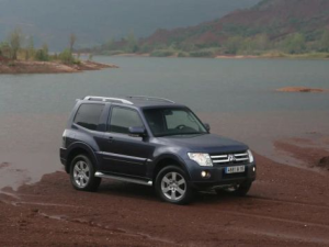 Mitsubishi Pajero (V80) Джип/SUV 3 дв. 01.2006 - 08.2011