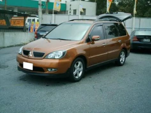 Mitsubishi Savrin Минивэн 02.2004 - 05.2009