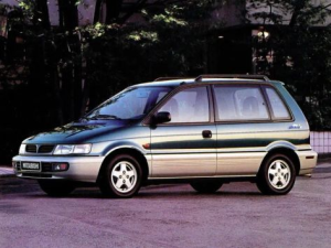 Mitsubishi Space Runner Минивэн 09.1991 - 02.1999