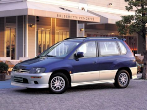 Mitsubishi Space Runner Минивэн 03.1999 - 08.2002