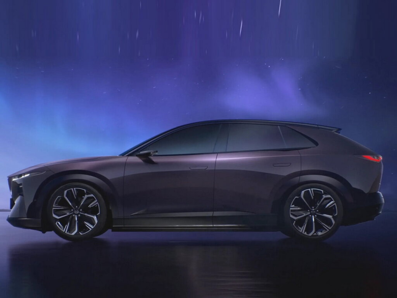 MAZDA   1 поколение Джип/SUV 5 дв., Гибрид, 