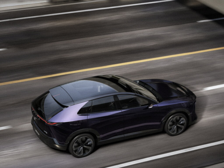MAZDA   1 поколение Джип/SUV 5 дв., Гибрид, 
