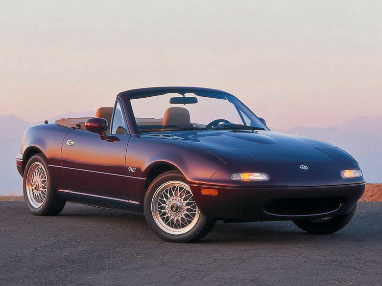 MAZDA   1 поколение, рестайлинг Открытый кузов, 