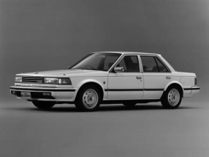 Nissan Bluebird Maxima (PU11) Седан 10.1984 - 12.1985