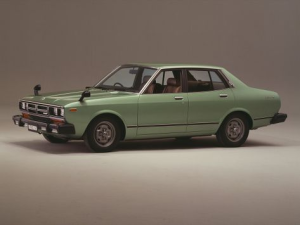 Nissan Bluebird (810) Седан 08.1978 - 10.1979