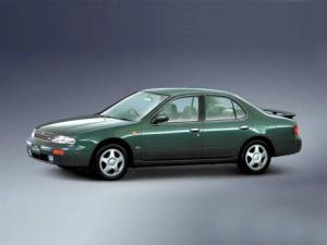 Nissan Bluebird (U13) Седан 09.1991 - 07.1993
