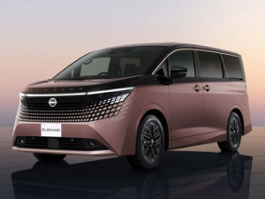 Nissan Elgrand (E53) Минивэн, Гибрид 10.2025 -  н.в.