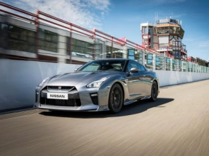 Nissan GT-R (R35) Купе 08.2016 - 02.2020