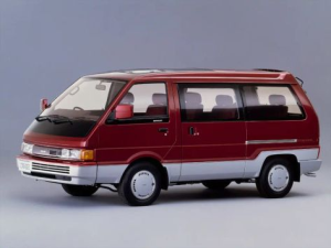 Nissan Largo (C22) Минивэн 06.1985 - 04.1993