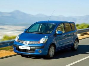 Nissan Note (E11) Хэтчбек 5 дв. 09.2005 - 09.2008