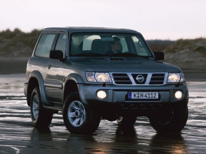 Nissan Patrol (Y61) Джип/SUV 3 дв. 09.2001 - 09.2004