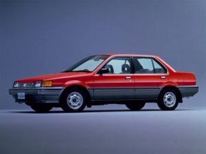 Nissan Pulsar (N13) Седан 05.1986 - 03.1988