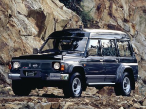 Nissan Safari (Y60) Джип/SUV 5 дв. 10.1991 - 07.1993