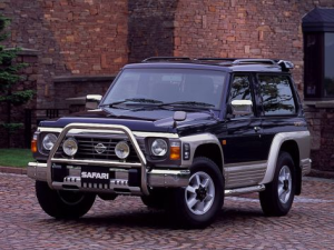 Nissan Safari (Y60) Джип/SUV 3 дв. 08.1993 - 09.1997