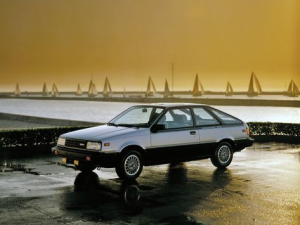 Nissan Sentra (B11) Хэтчбек 3 дв. 05.1982 - 10.1986