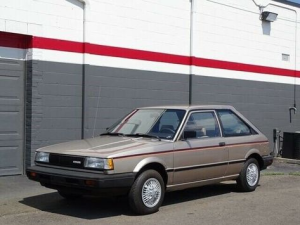 Nissan Sentra (B12) Хэтчбек 3 дв. 05.1986 - 10.1990