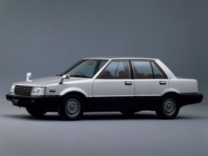 Nissan Stanza (T11) Седан 06.1981 - 05.1983