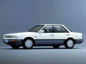 Nissan Stanza (T12) Седан 06.1986 - 12.1987
