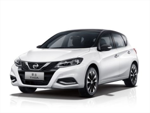 Nissan Tiida (C13) Хэтчбек 5 дв. 04.2016 -  н.в.