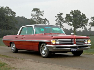 Pontiac Bonneville Седан 09.1961 - 09.1962