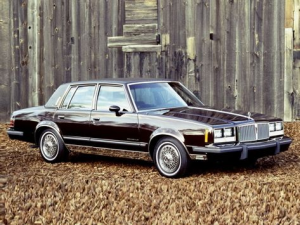 Pontiac Bonneville Седан 09.1981 - 10.1986