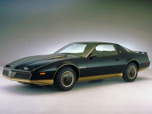 Pontiac Firebird Хэтчбек 3 дв. 01.1982 - 10.1985
